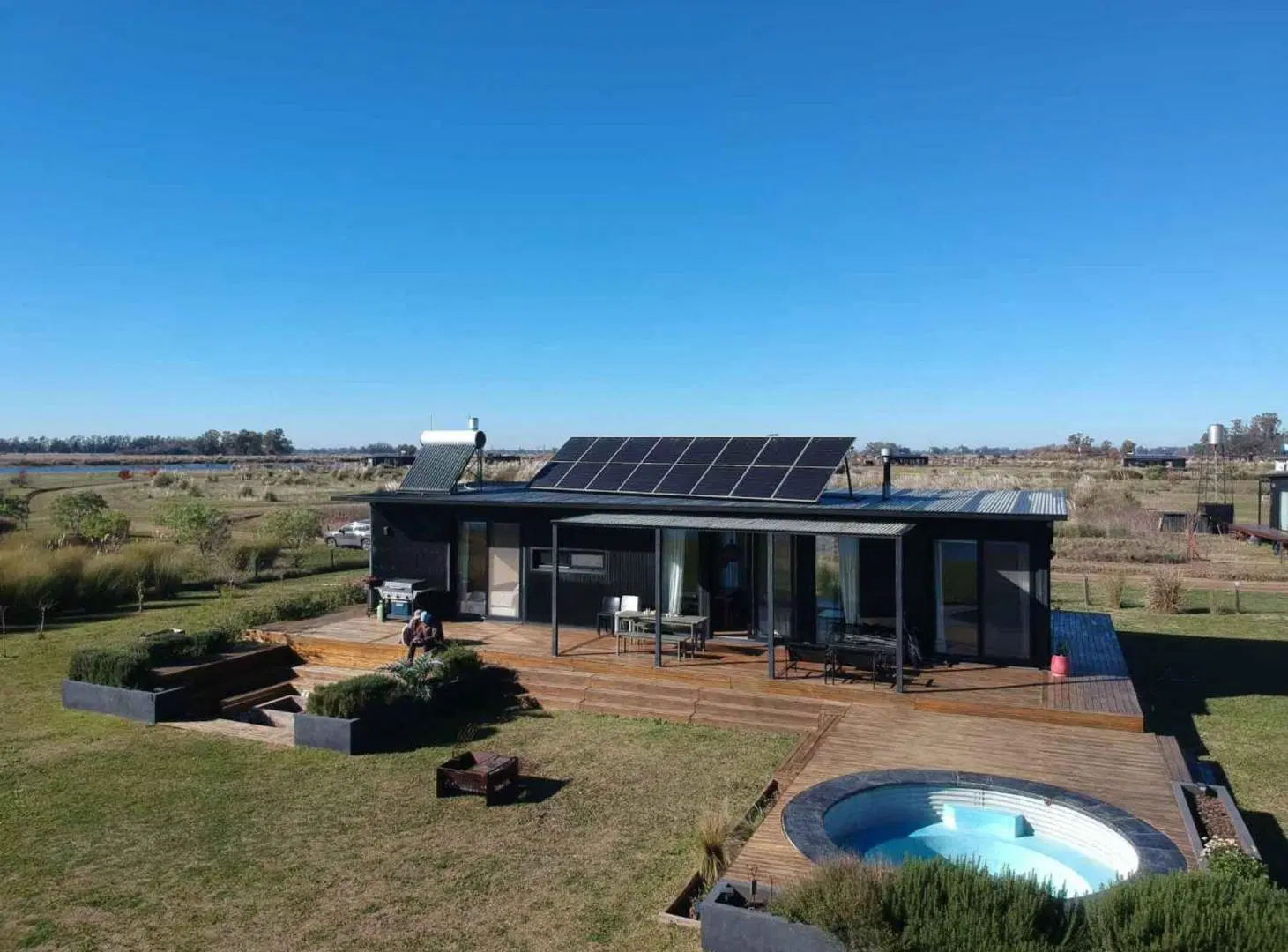Venta Casa Sustentable Frente a la Laguna Amoblada 2
