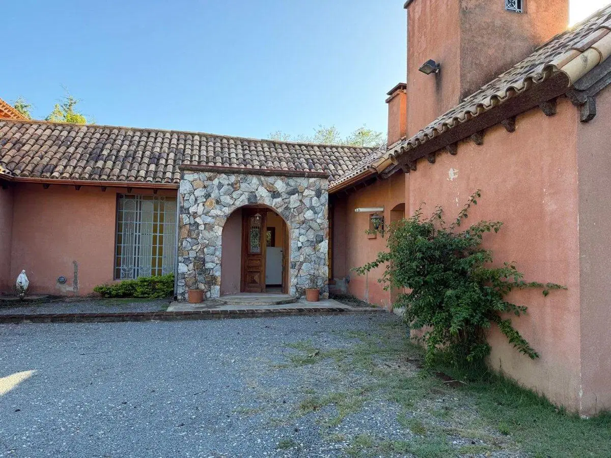 Venta casa 4 amb c/pileta y jardin en El Carmel CC 4