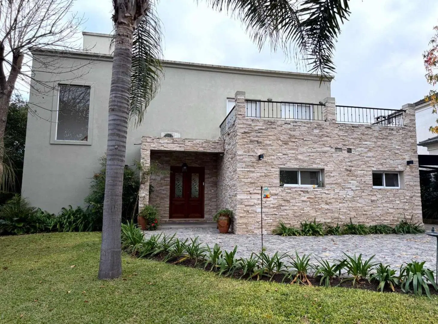 VENTA CASA 4 AMB. B. LOS POTRILLOS FATIMA PILAR 2