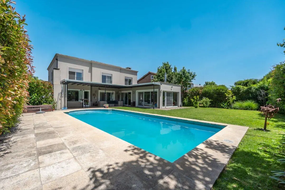 Venta  Barrio  Cerrado Villa Olivos central, Km 36 5