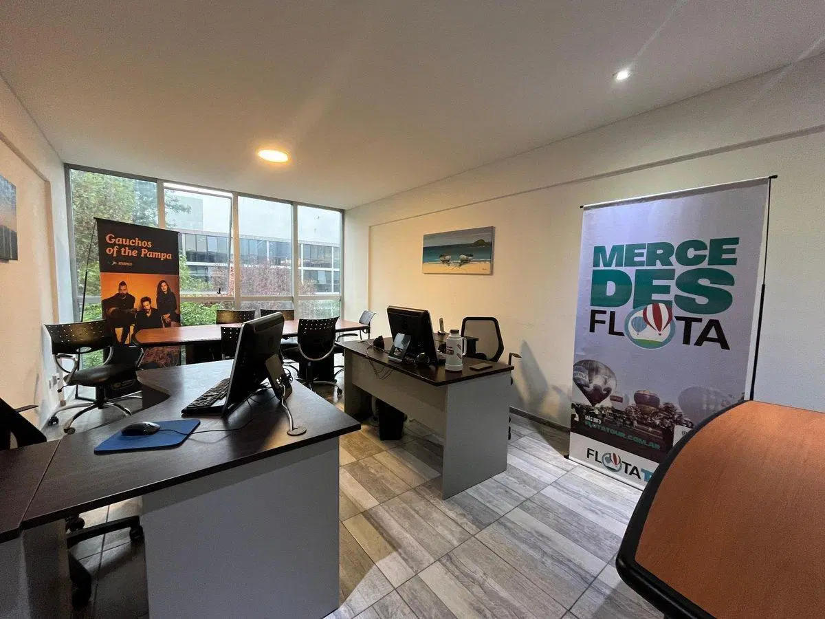 Venta oficina en Agora III Complejo 46 Plaza 2