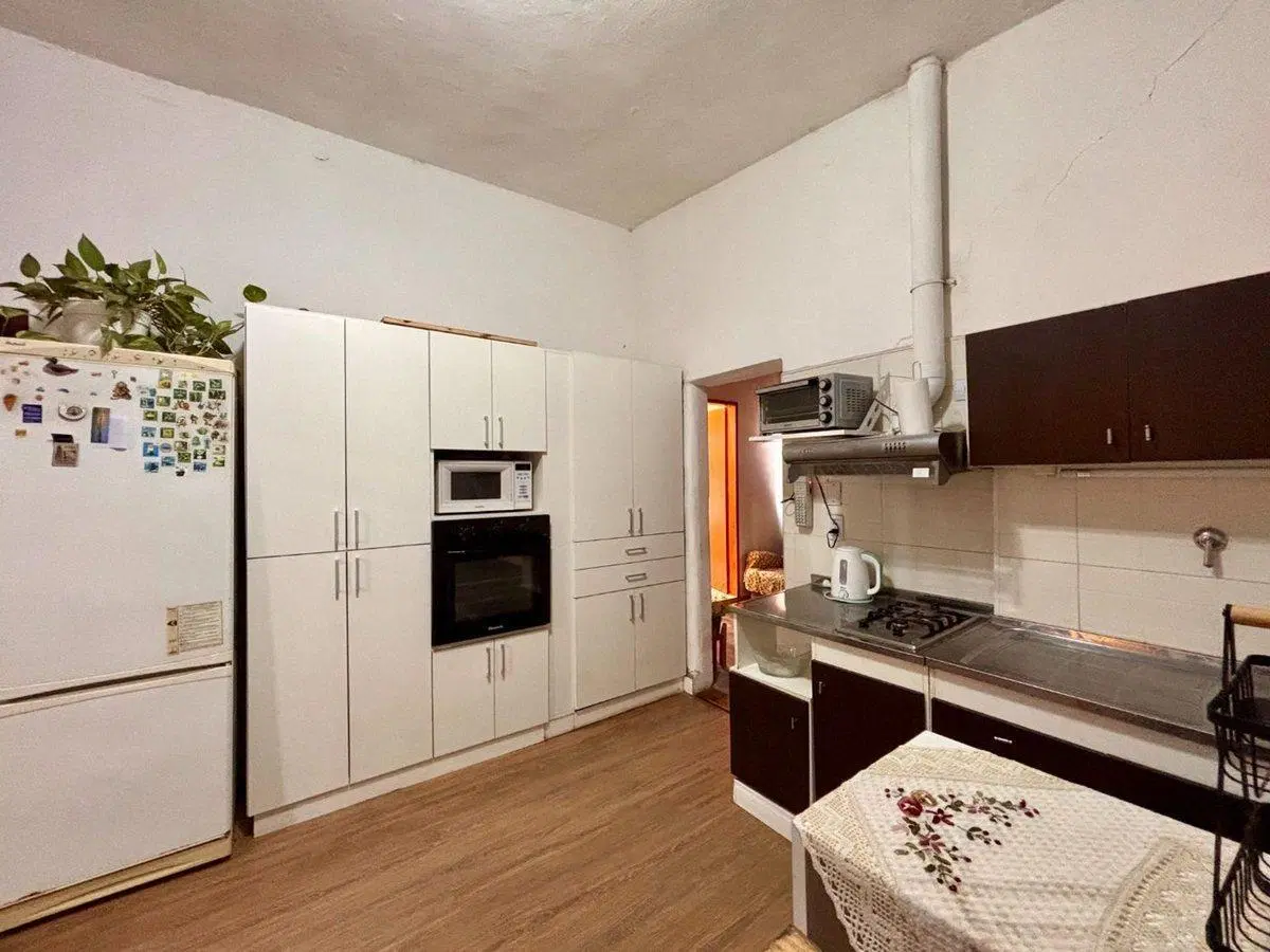 Venta casa de 3 AMB con gran parque en Pilar 3