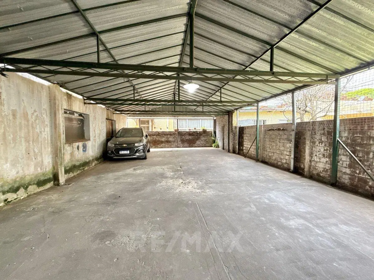 VENTA 7 DEPTOS CON LOCAL Y COCHERAS -SAN ANDRÉS 2