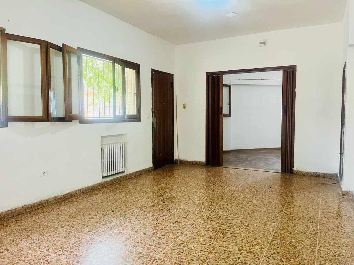Foto de Venta Casa más taller y depto indep Villa Martelli, imagen 1
