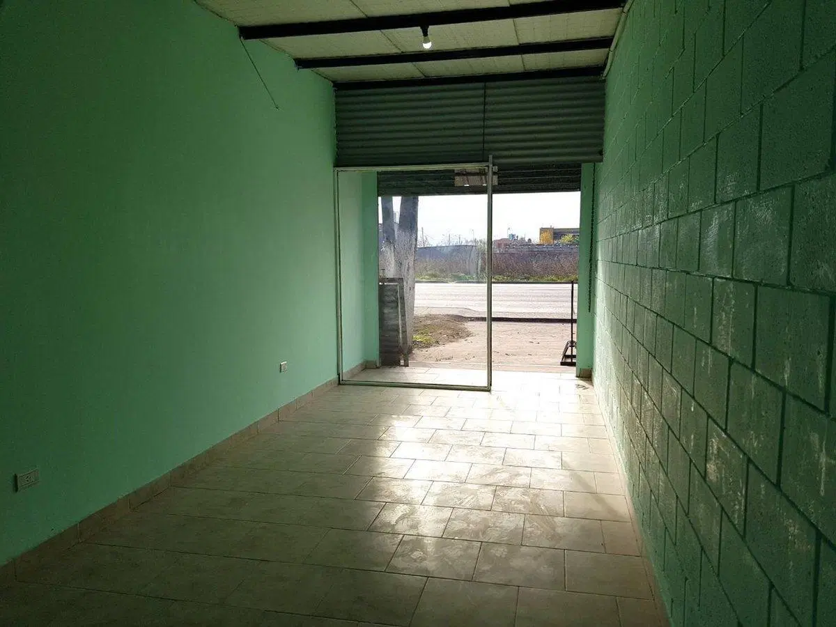 Alquiler local comercial sobre Ruta 234 en Derqui 3