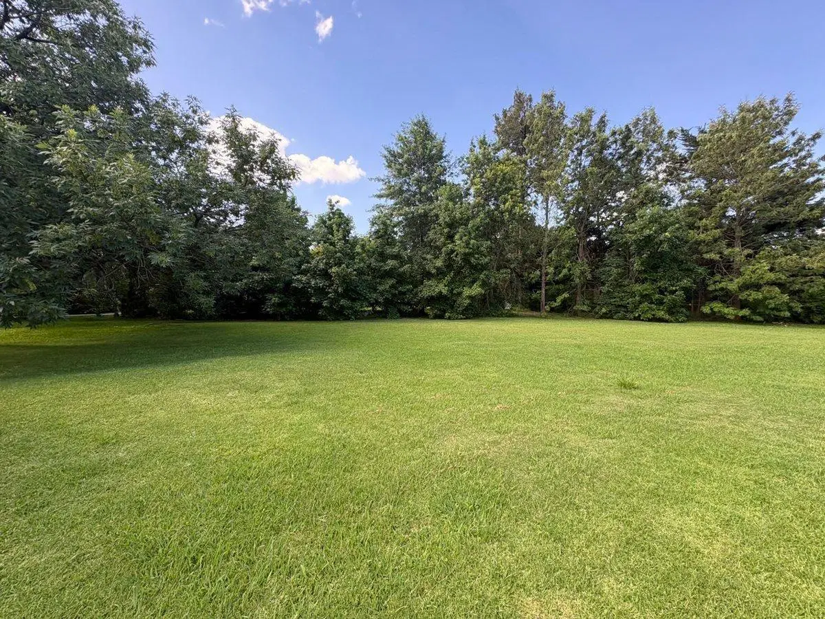 VENTA LOTE EN GOLFER´S CC PILAR 1125 MTS ARBOLADO 5