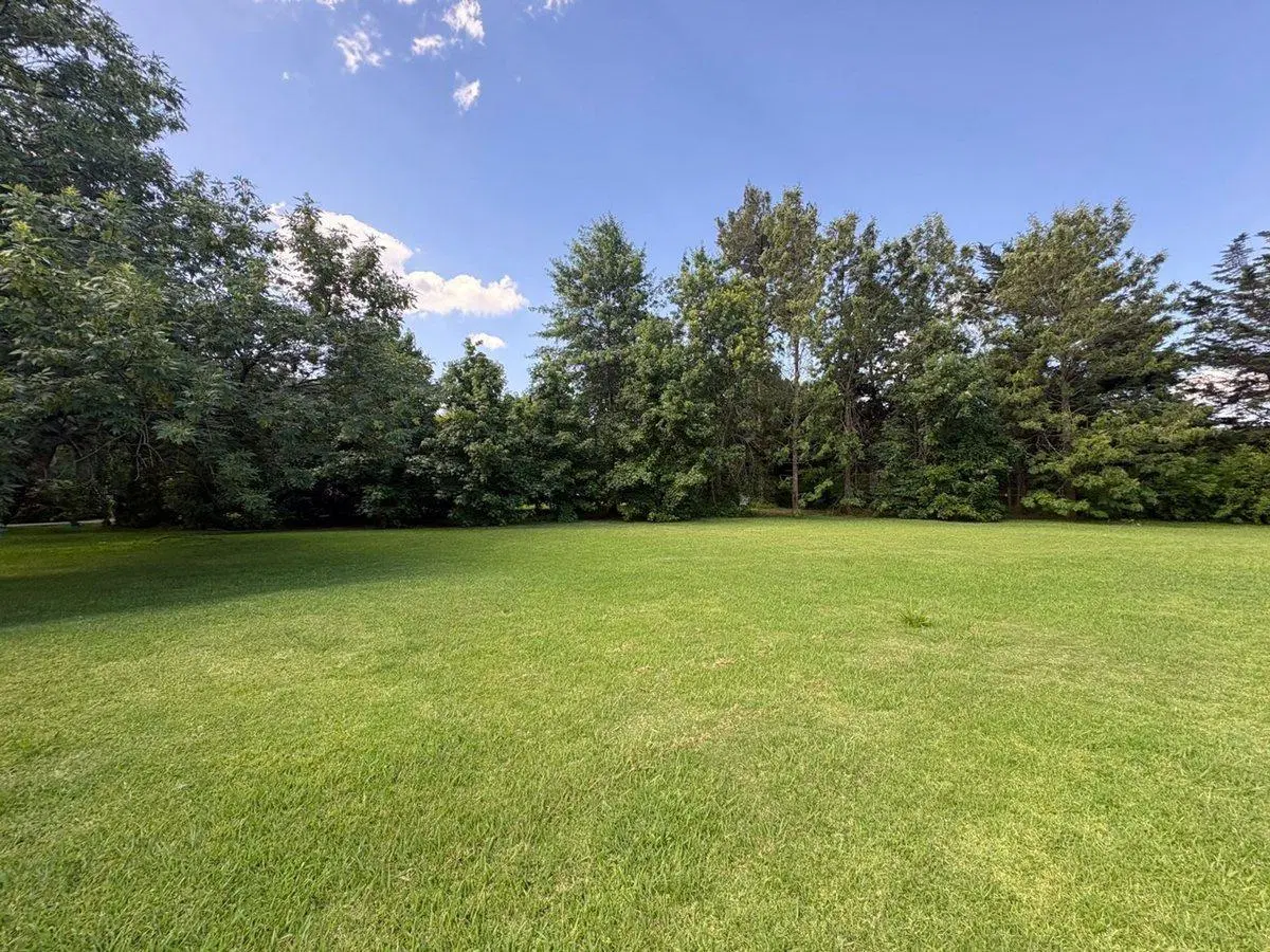 VENTA LOTE EN GOLFER´S CC PILAR 1125 MTS ARBOLADO 2