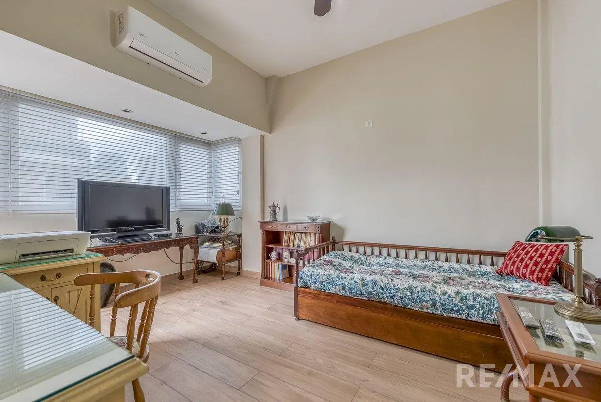 Venta 3 ambientes con terraza en Palermo 8