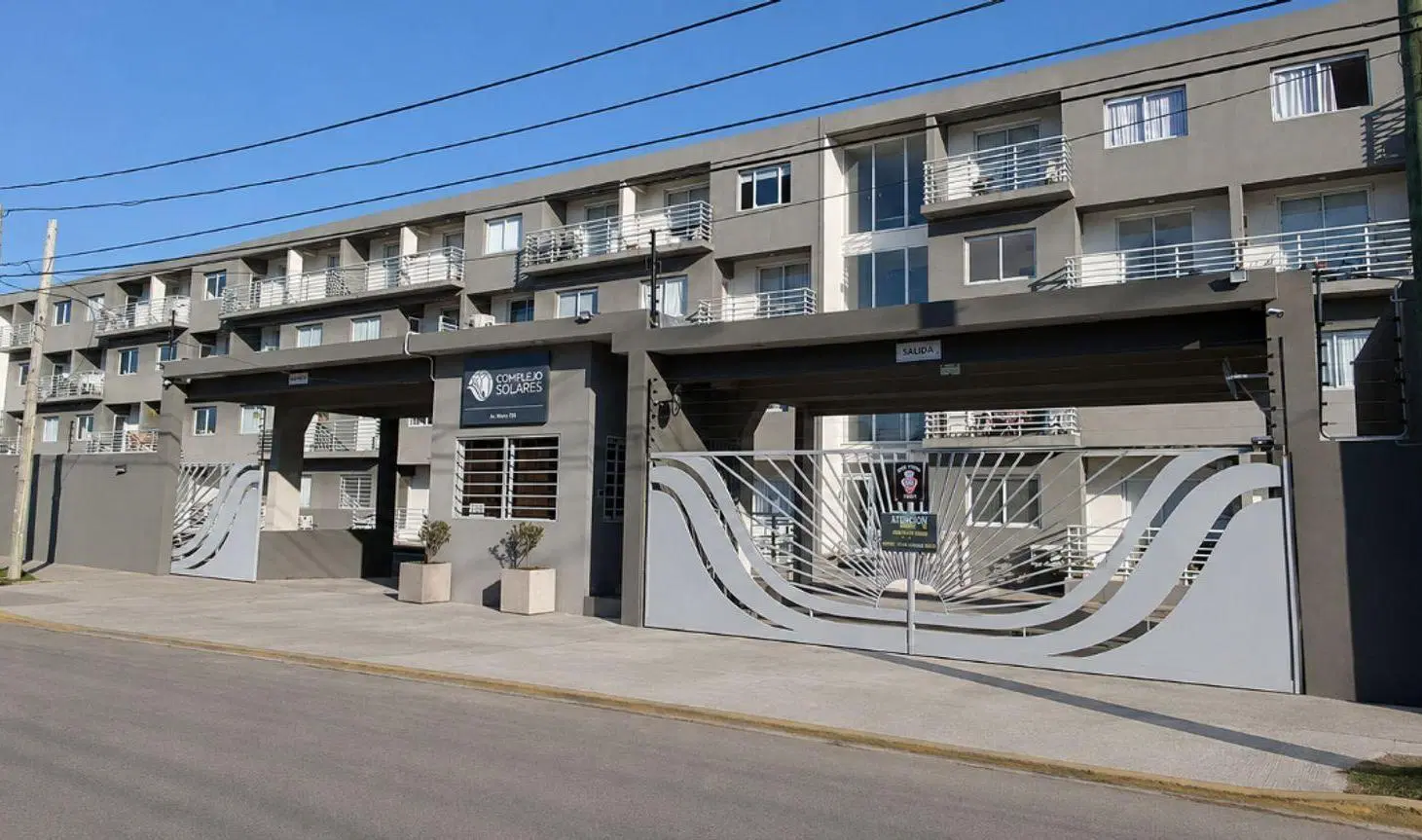 Venta Departamento a Estrenar con Piscina Moreno 2