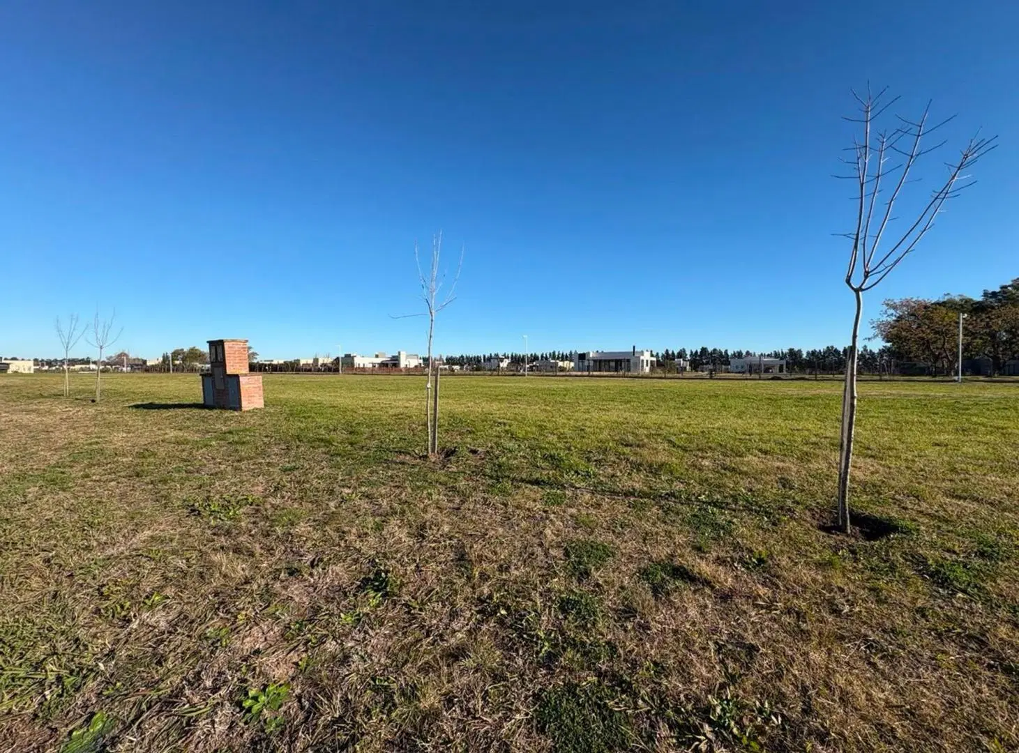 VENTA LOTE BARRIO MONET CARDALES 4