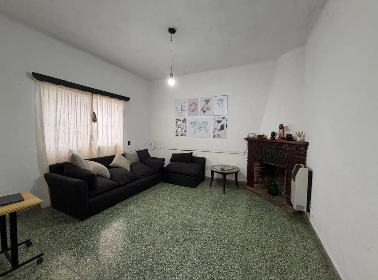 VENTA DE 2  CASAS  CON COCHERA  EN PILAR CENTRO 8