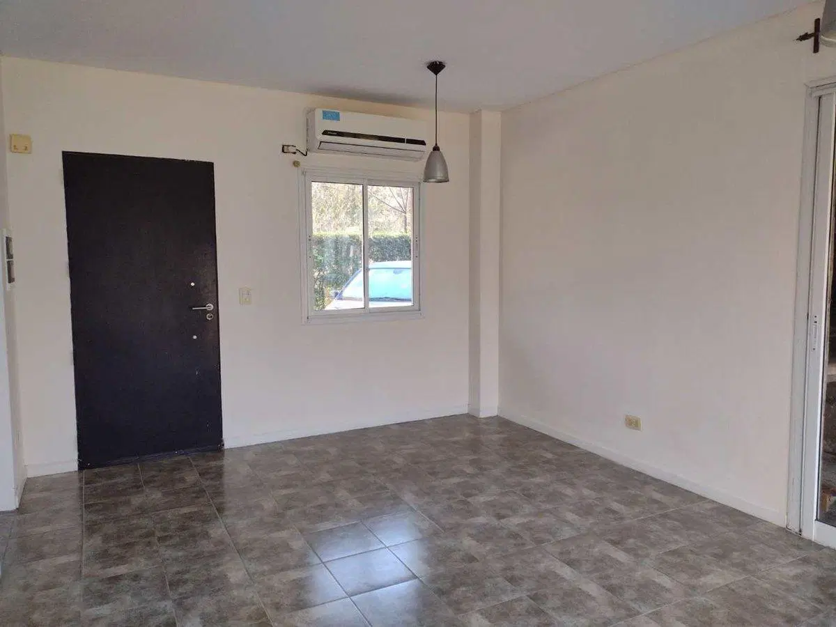 DEPARTAMENTO 2 AMB. EN ALQUILER EN PILAR 4