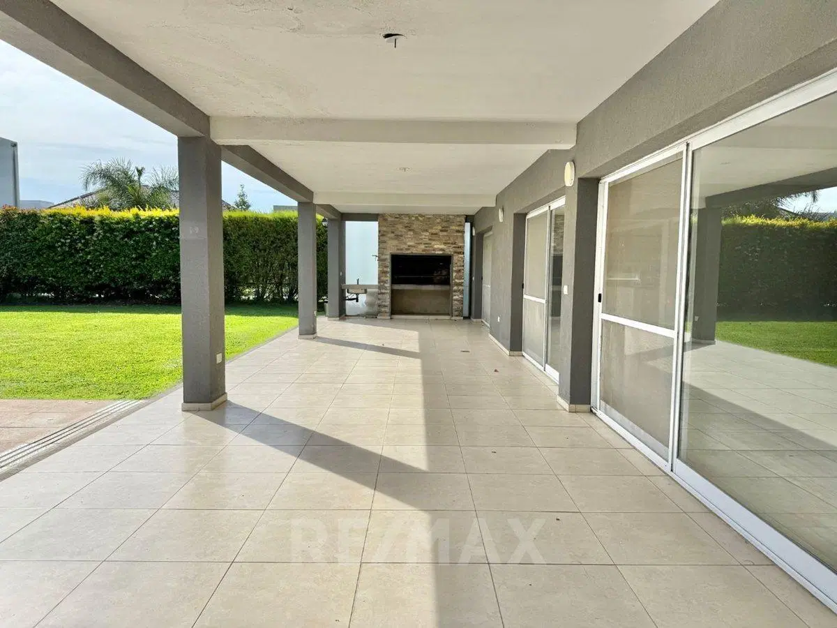 Venta casa La lomada Pilar 6 amb +Dependencia 3