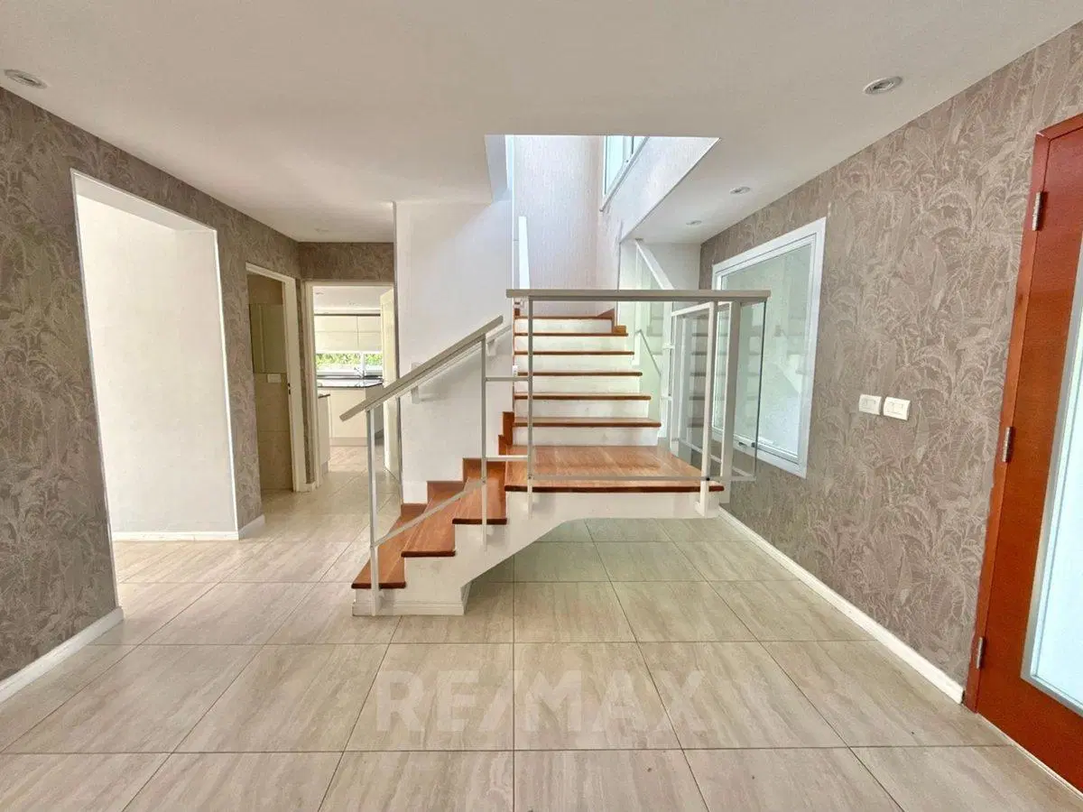 Venta casa La lomada Pilar 6 amb +Dependencia 8