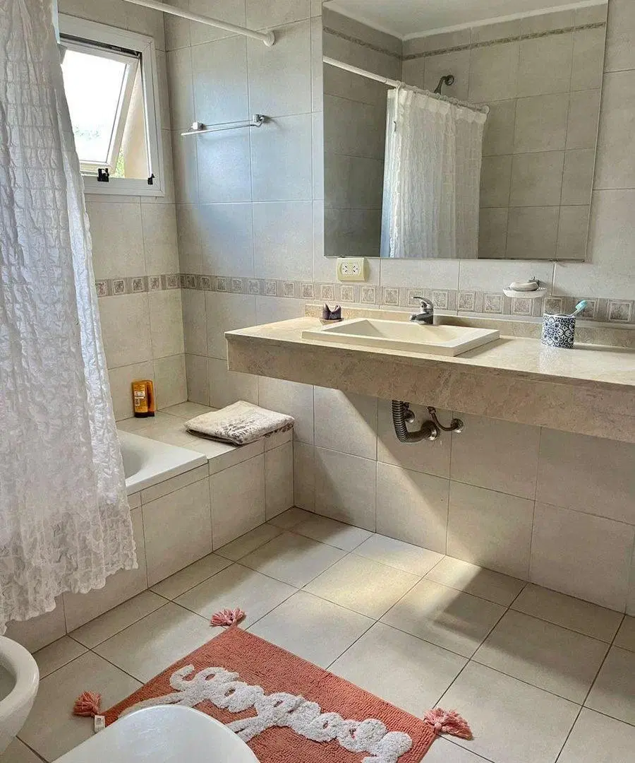 Venta casa  El Portillo ,suite en PB +3 dor. Pilar 8