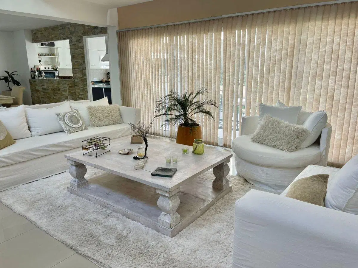Venta casa  El Portillo ,suite en PB +3 dor. Pilar 4