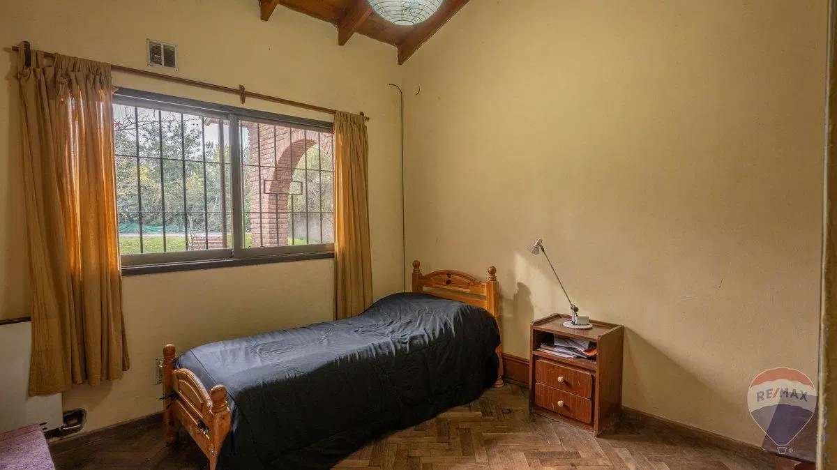 VENTA QUINTA 5000 M²  INVERSION, LA BOTA BENAVIDEZ 8
