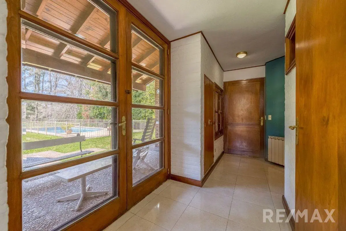 VENTA CASA 4 AMB  C/PILETA  LAS PRADERAS DE LUJAN 8