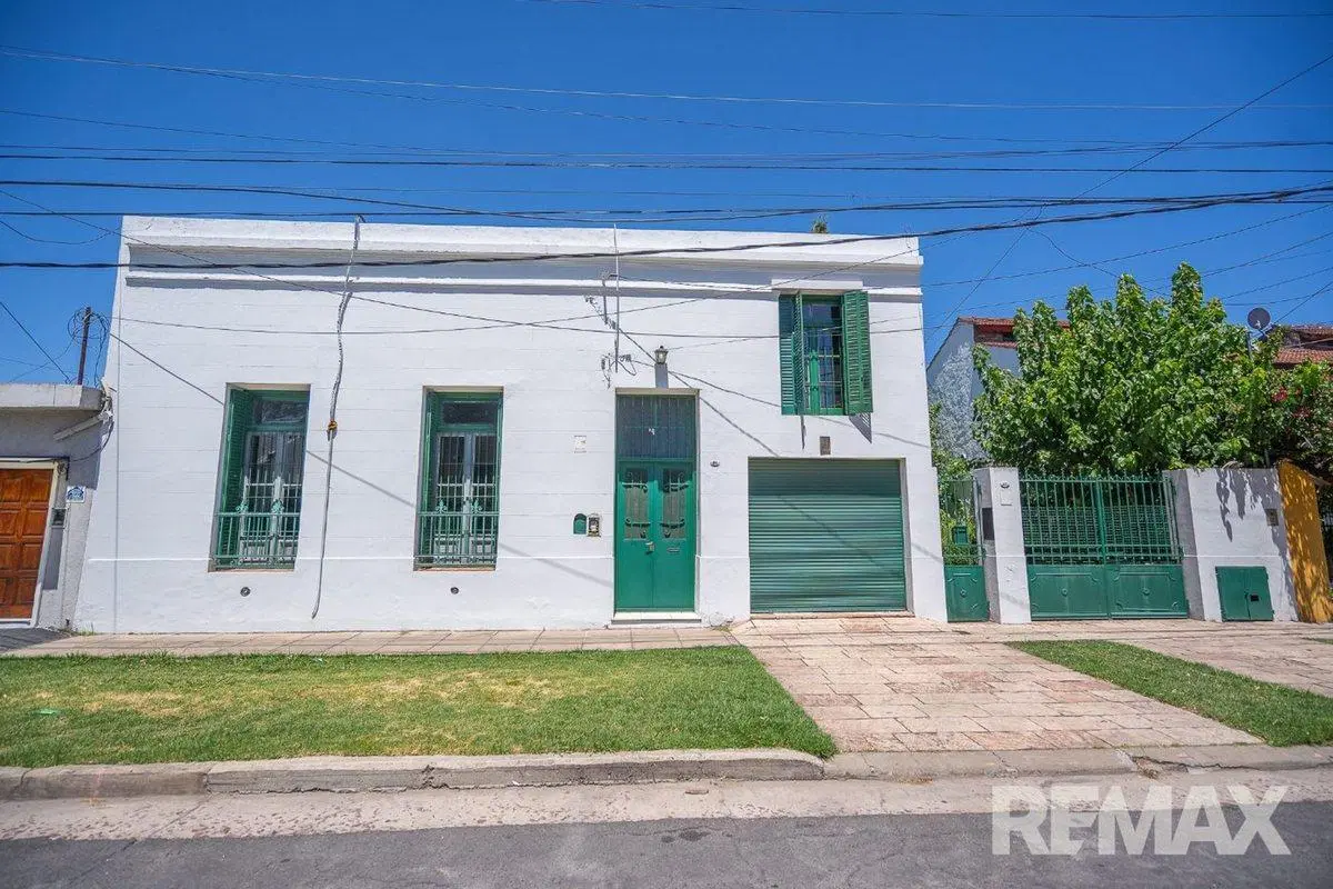 VENTA LOCAL/PROPIEDAD 976 M2 APTO COMERCIAL MUÑIZ 3