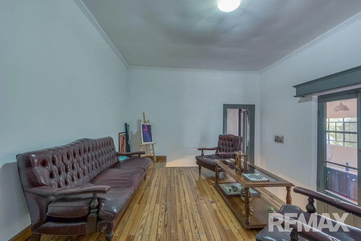 VENTA LOCAL/PROPIEDAD 976 M2 APTO COMERCIAL MUÑIZ 5