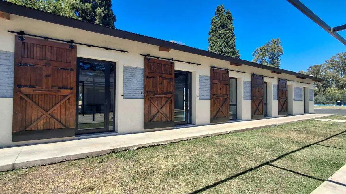 LOTE EN VENTA EN B° SANTA SOFIA (PILAR DEL ESTE) 8