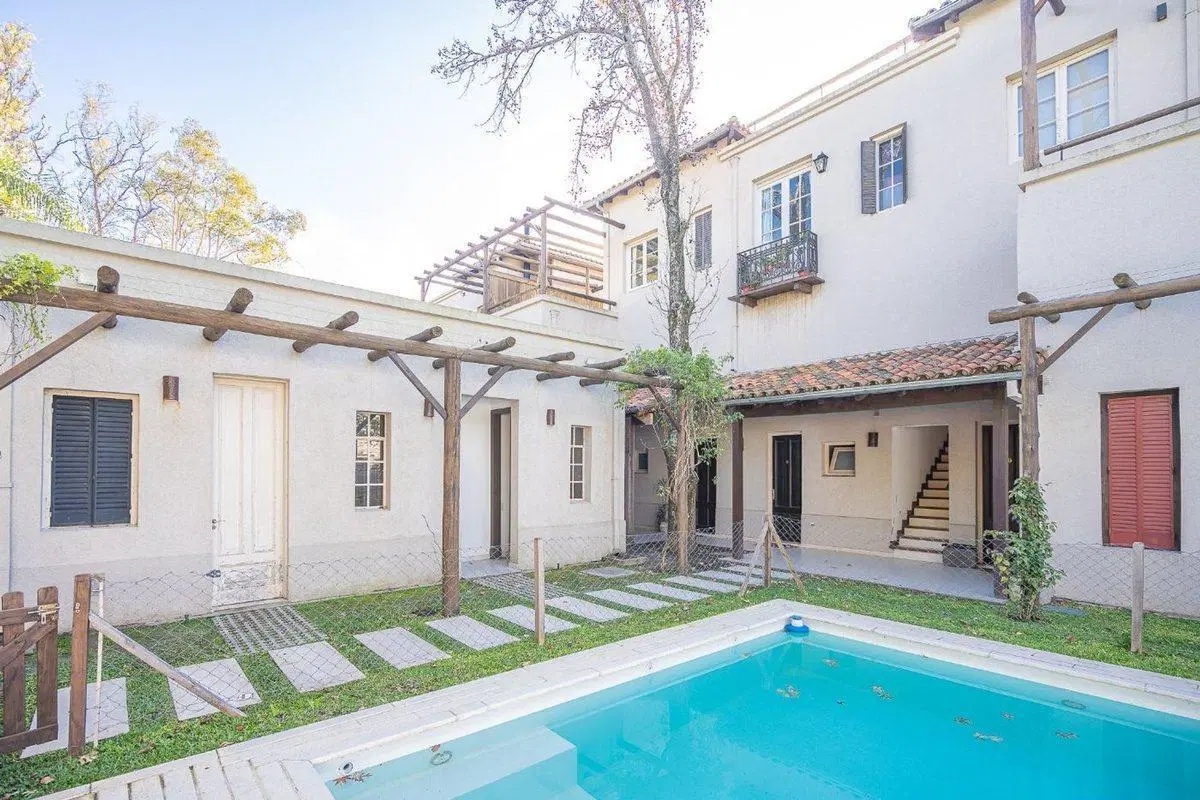 PREVENTA MONOAMBIENTE DE POZO B° LA TOSCANA PILAR 8