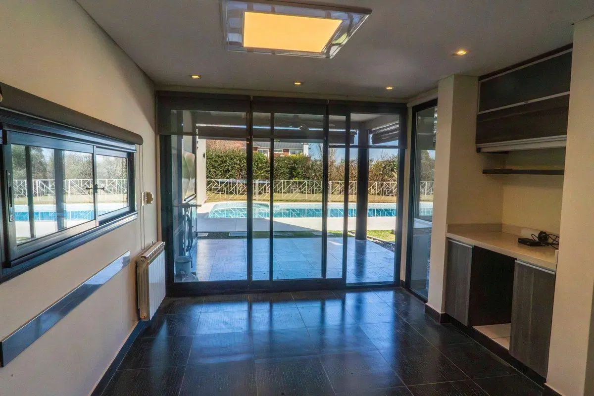 Venta Casa Barrio Los Puentes Luján 3