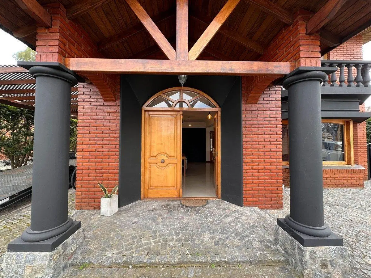 CASA EN VENTA 5 AMBIENTES LA CAMPIÑA, PILAR 2