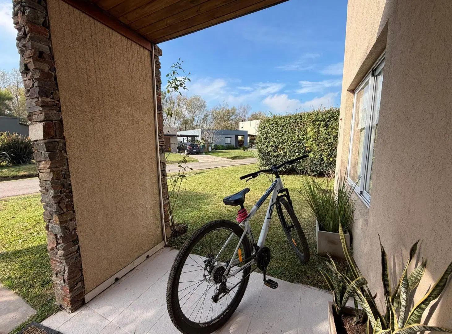 Venta casa con pileta Los Arces Pilar APTO CREDITO 8