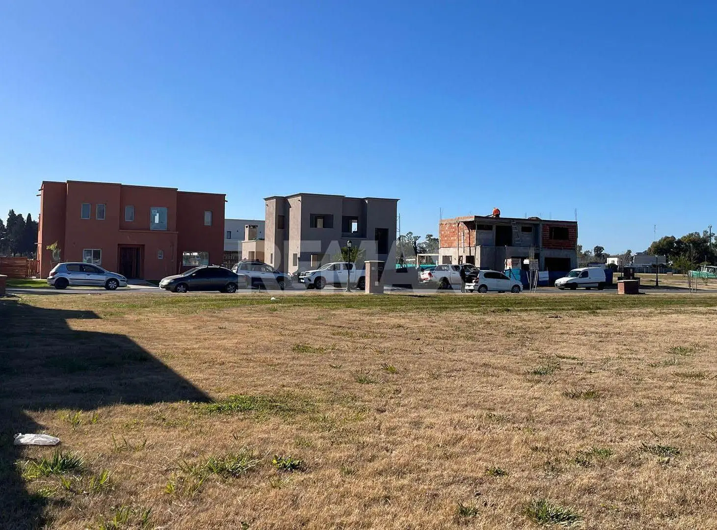 Venta Lote Sta Sofía Pilar del Este Amplio interno 3