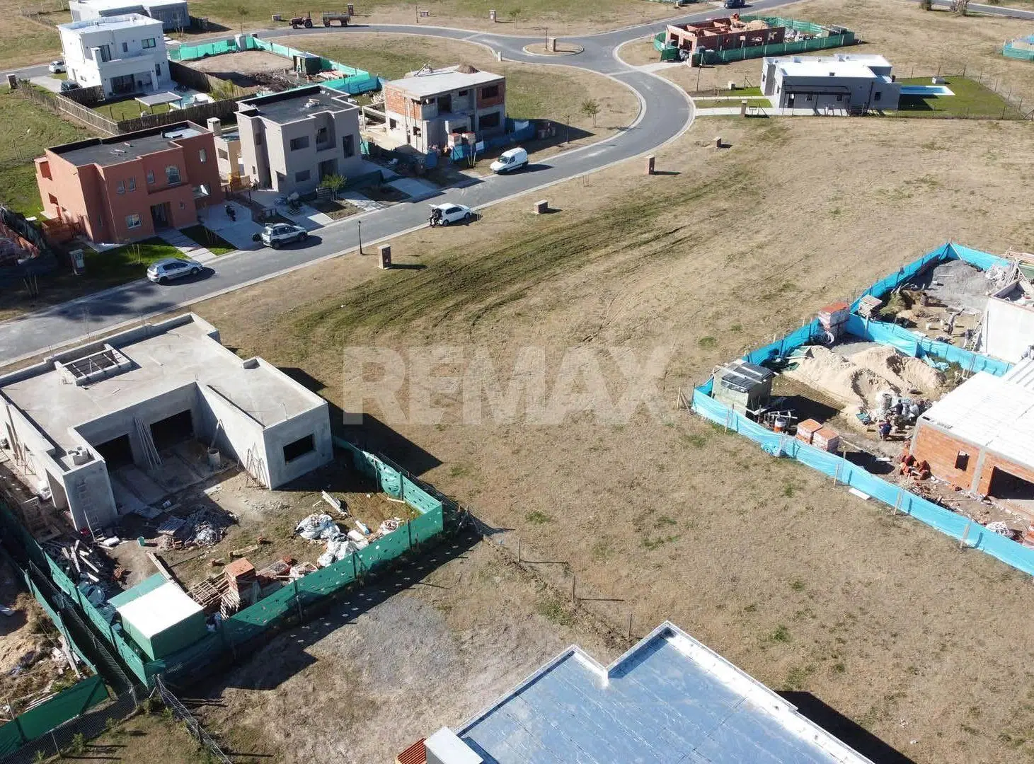 Venta Lote Sta Sofía Pilar del Este Amplio interno 4
