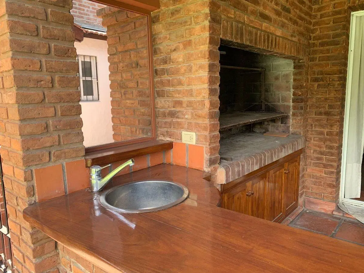 CASA  EN ALQUILER COUNTRY CLUB LOS LAGARTOS PILAR 2