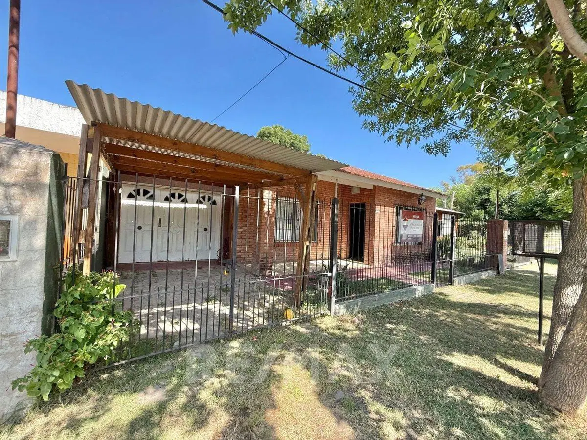 Venta casa Fátima Pilar 3 dorm+parque+quincho A.C 5