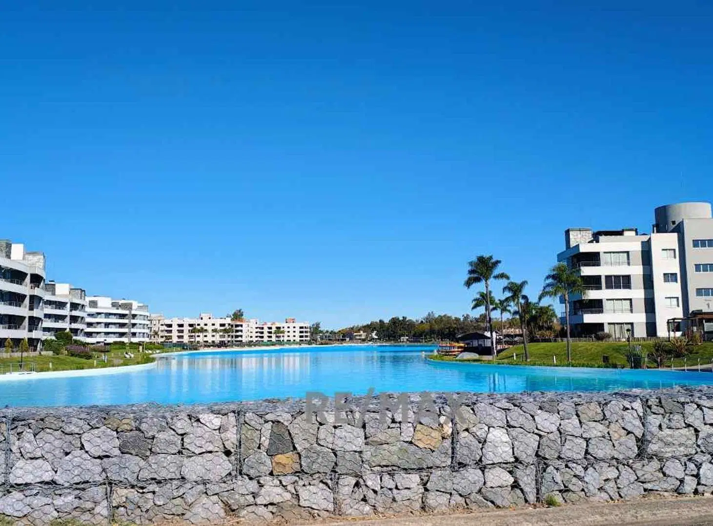 Venta dpto vista a la laguna Lagoon Pilar Segurid. 8