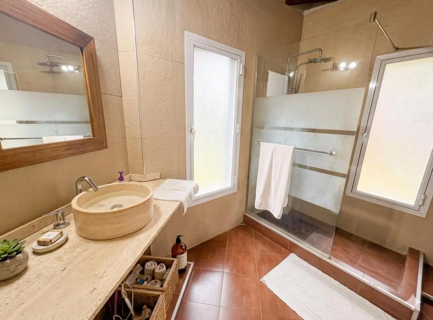 VENTA CASA UNA SOLA PLANTA SEGUNDAS COLINAS PILAR 8