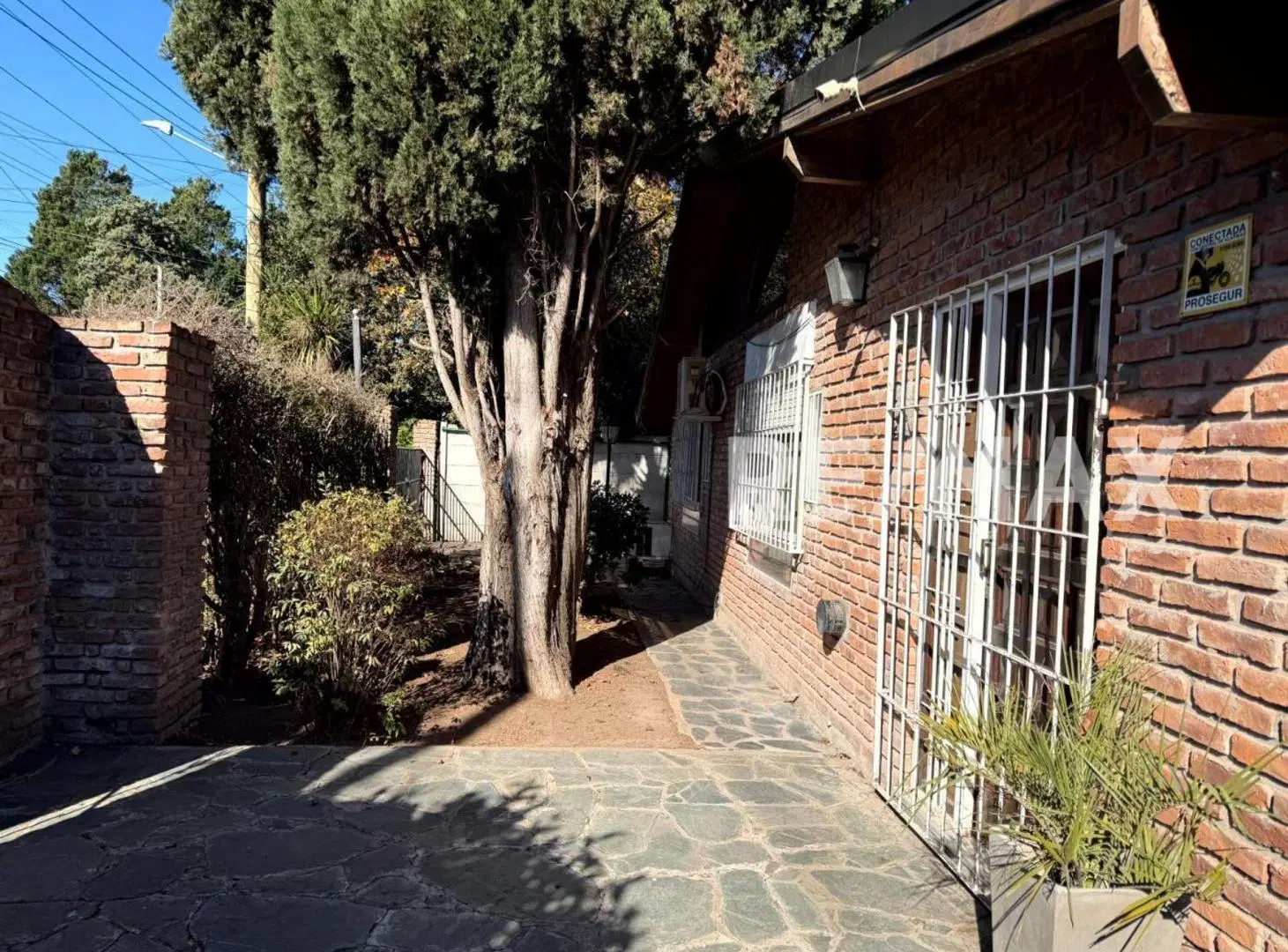 VENTA CASA 5 AMB CON PILETA Bº MIRASOLES- PILAR 4