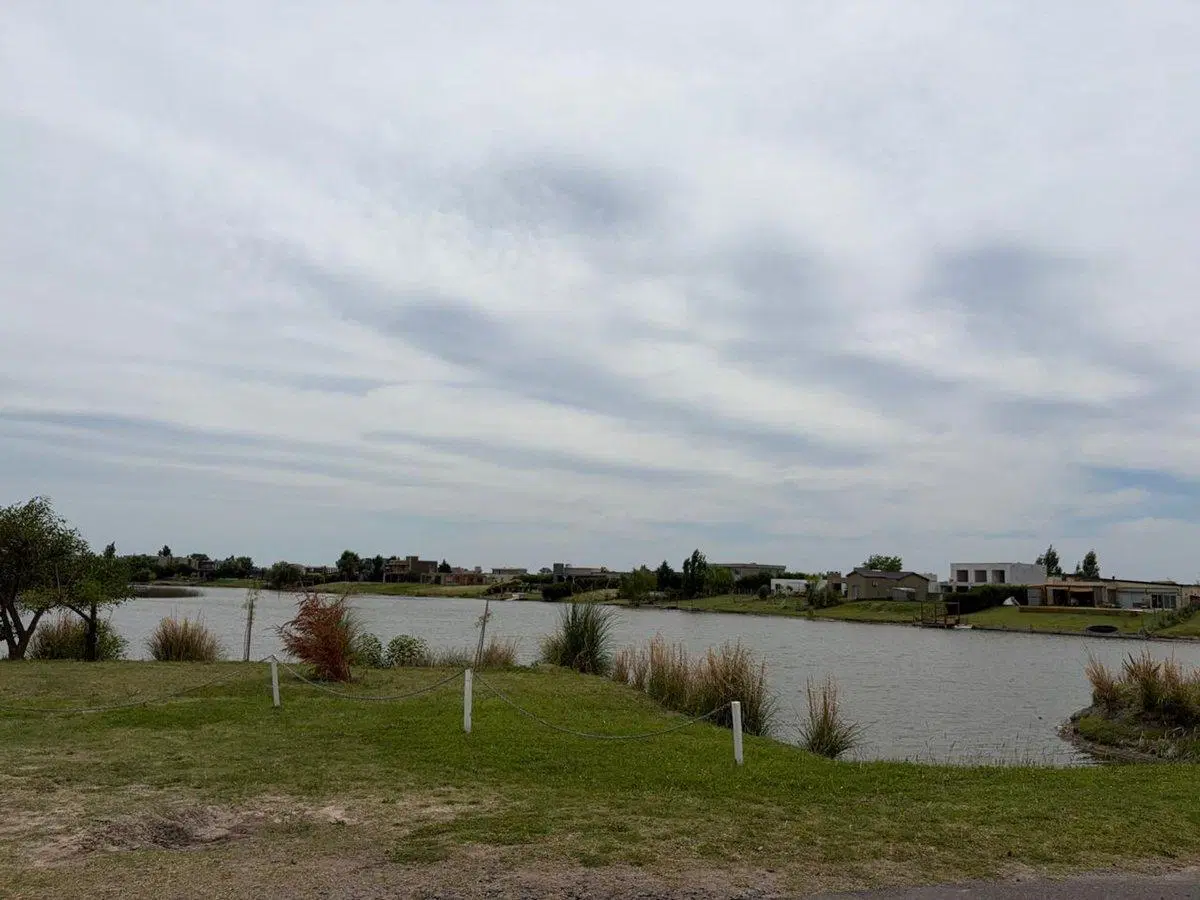 Venta lote  en San Sebastián a la laguna -Área 6 3
