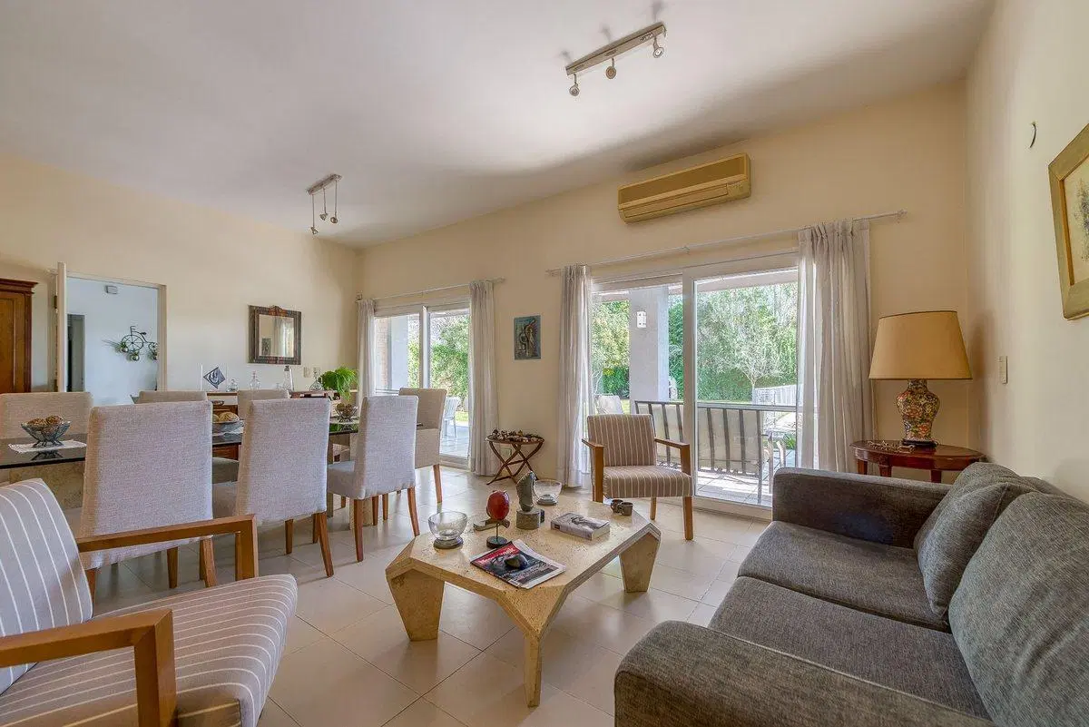 Venta Casa 4 amb c/ Pileta Barrio Los Sauces Pilar 2