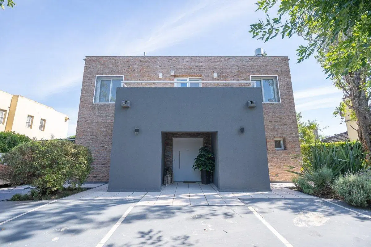 Venta Casa 4 amb c/ Pileta Barrio Los Sauces Pilar 5
