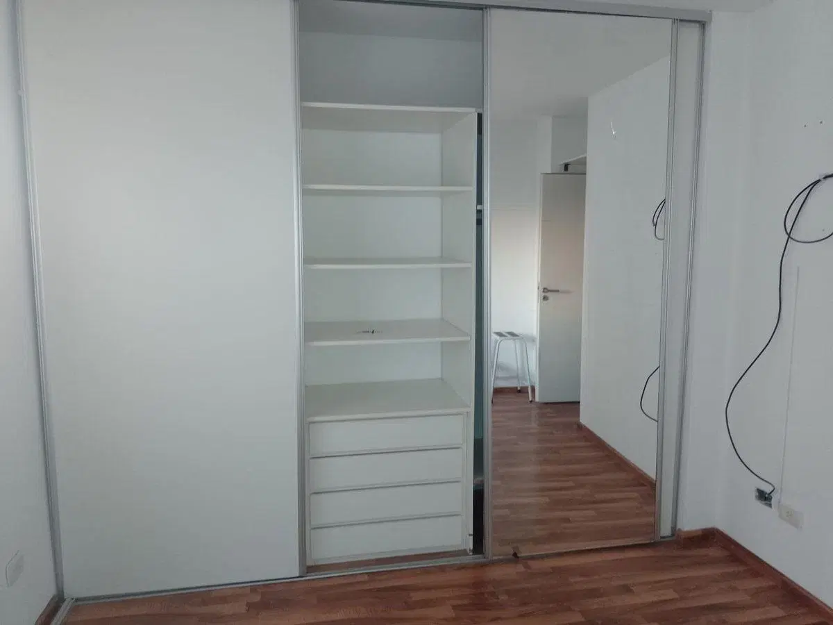 VENTA DEPARTAMENTO 2 AMB CON COCHERA, STOS LUGARES 8