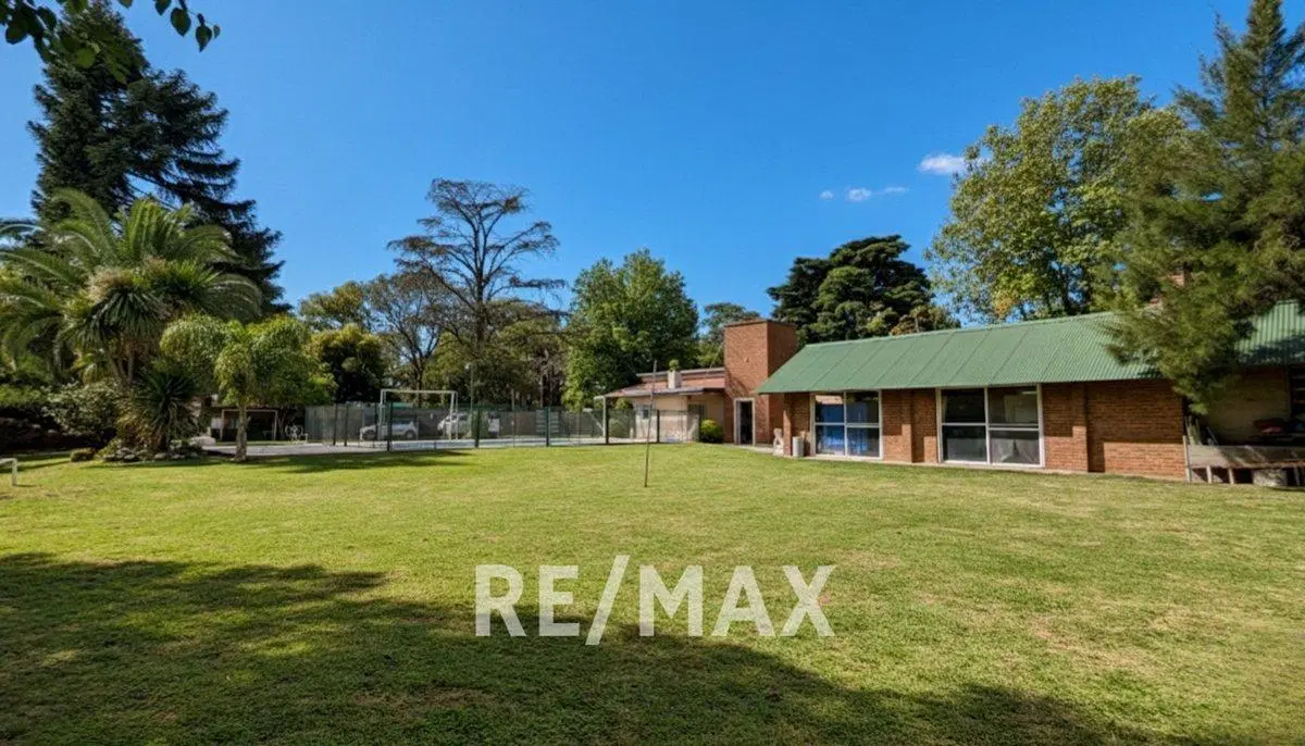 Venta casa del viso,3 dorm. pileta cancha de padle 4