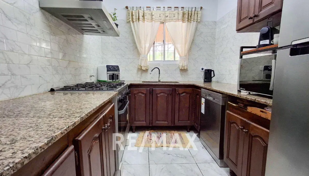 Venta casa del viso,3 dorm. pileta cancha de padle 2