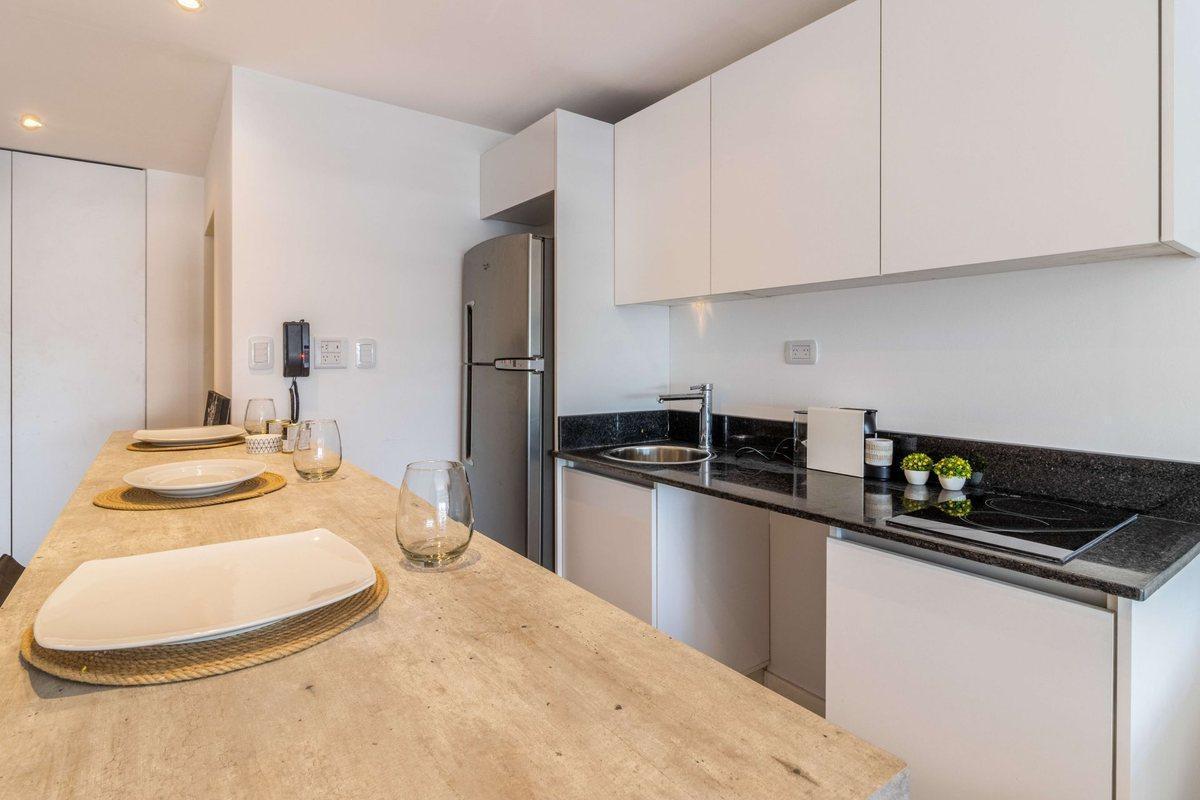 Foto de VENTA MONOAMBIENTE IMPECABLE AMOBLADO PALERMO SOHO, imagen 1