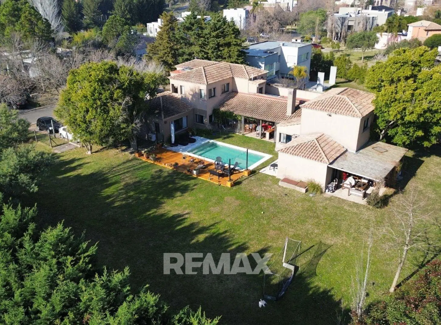VENTA CASA 4 DORMITORIOS - STA CATALINA VILLANUEVA 3