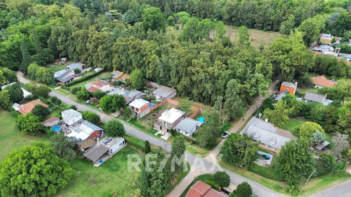 VENTA LOTE LA LONJA PILAR 300MTS CERCANO RUTA 8 4