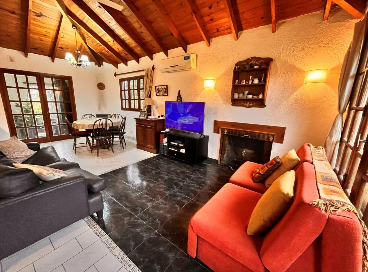 Foto de Casa en venta 3 ambientes b.cerrado La Lonja Pilar, imagen 2