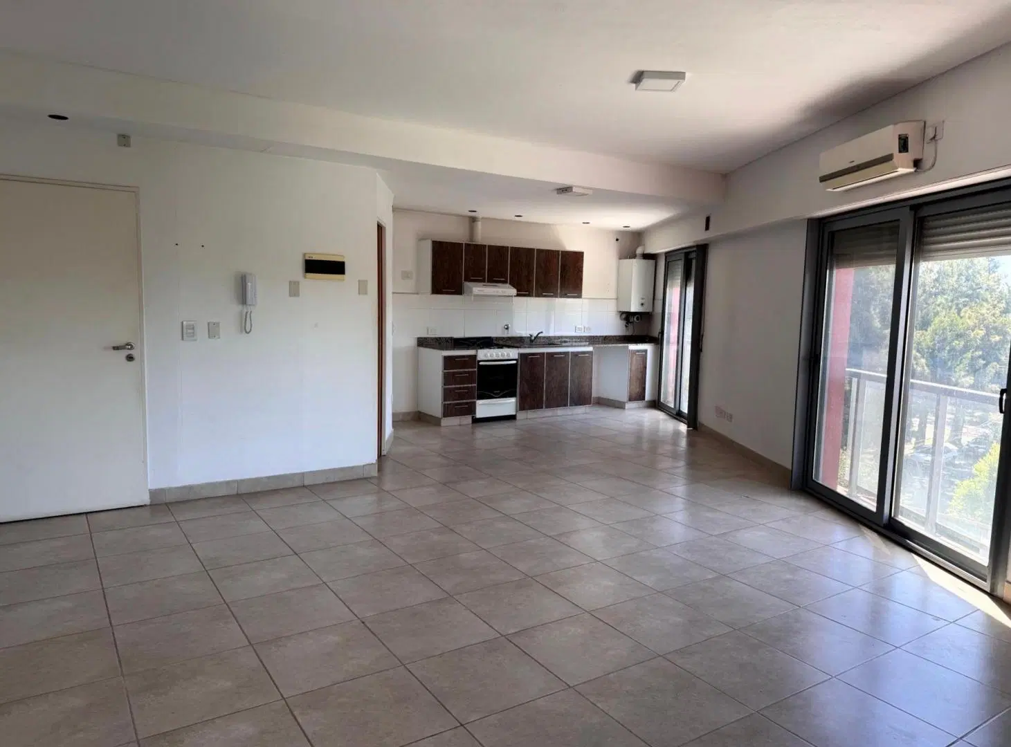 ALQUILER DEPARTAMENTO 3/4 AMB. COCHERA PILAR 5