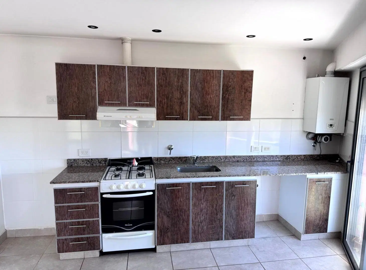 ALQUILER DEPARTAMENTO 3/4 AMB. COCHERA PILAR 8