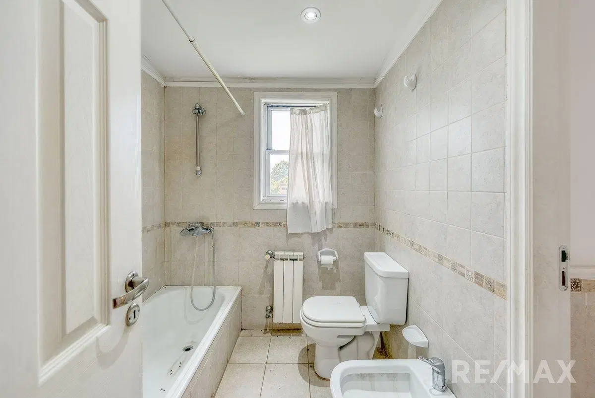 Venta casa 5 amb pileta Estancias del Pilar La Paz 4