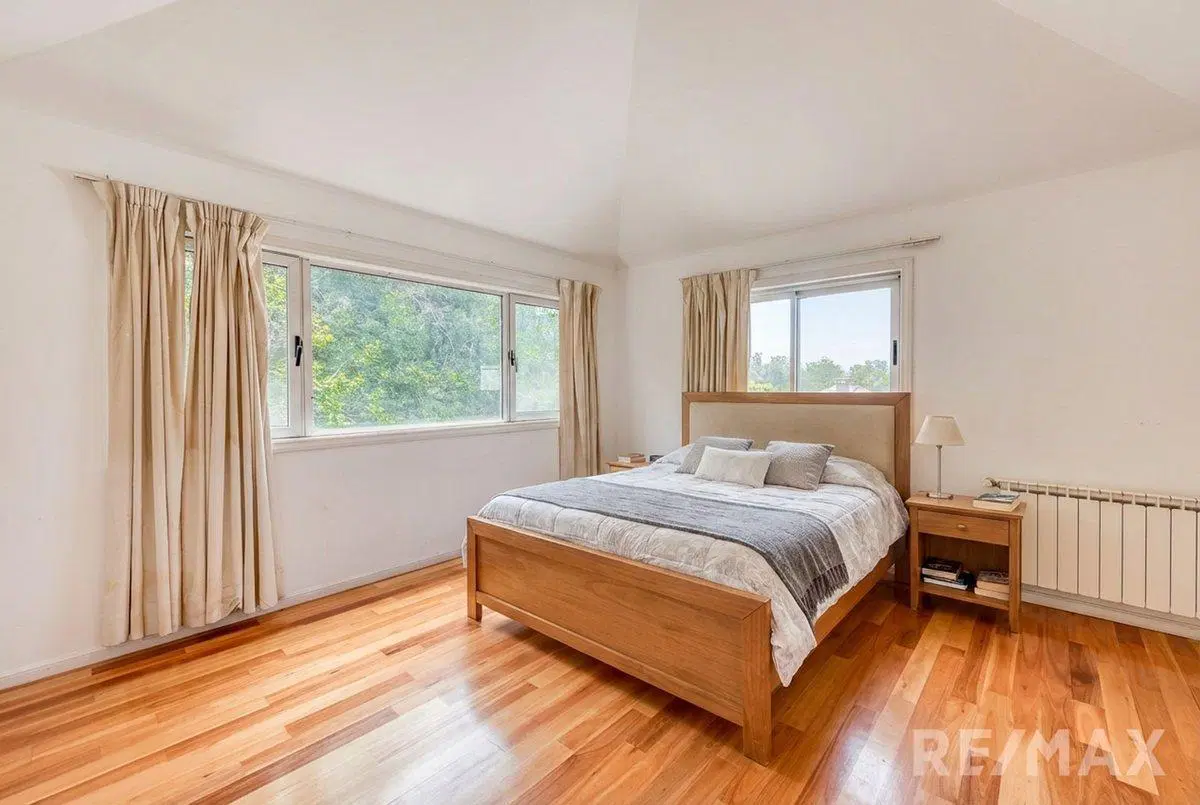 Venta casa 5 amb pileta Estancias del Pilar La Paz 2